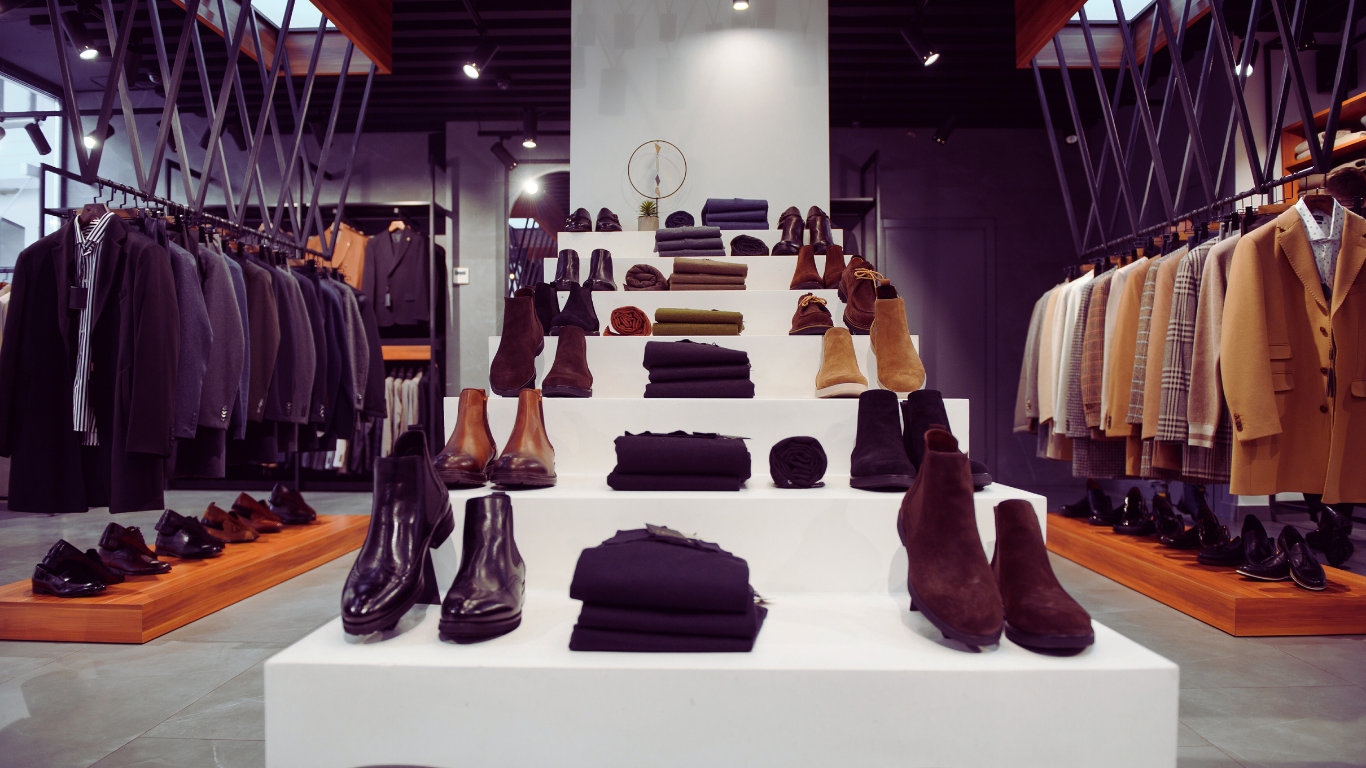 Visual merchandising è la chiave per guidare gli acquisti in negozio e la base del business online